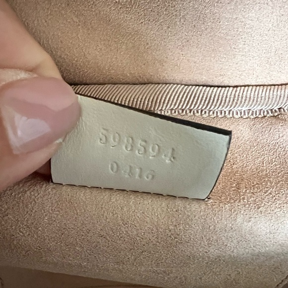 GUCCI Calfskin Matelasse Mini GG Marmont Round Backpack - Picture 15 of 16